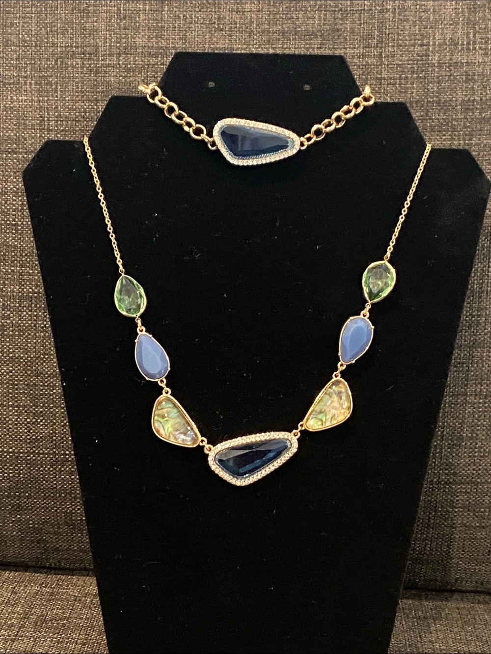 NWT Gold Necklace & Bracelet Set with Blue, Green and Iridescent accents